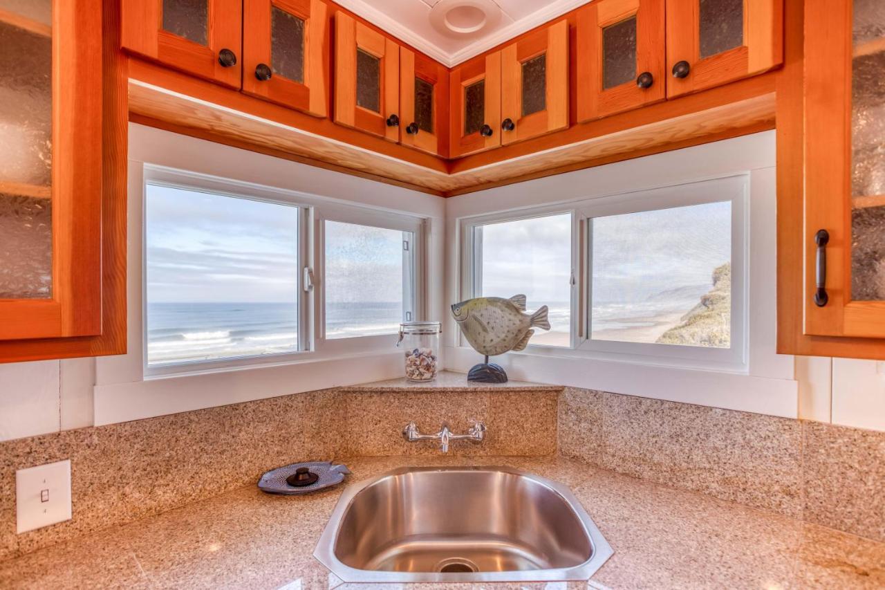 Nelscott Anchor House Villa Lincoln City Buitenkant foto